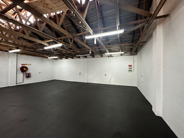 To Let Commercial Property for Rent in Maitland Western Cape